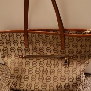 MK purse